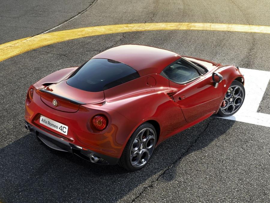  Alfa Romeo 4C Launch Edition (960) 2013 года  (WW) (фото 16 из 19)